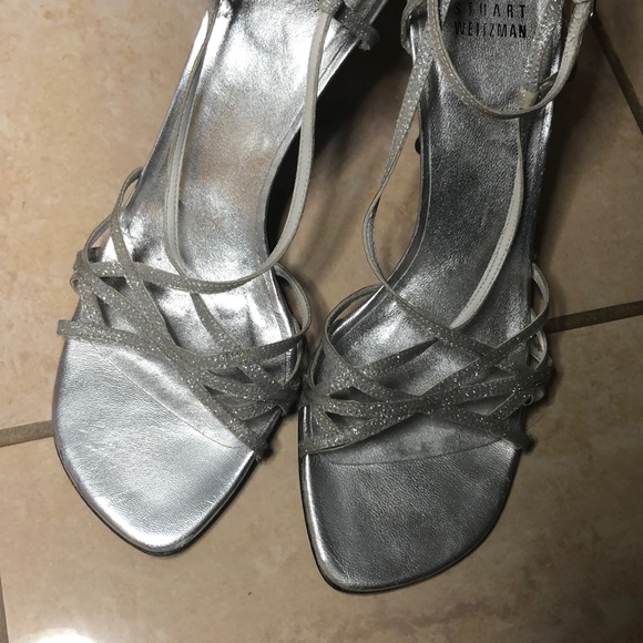 Stuart Weitzman silver heels - Picture 2 of 6